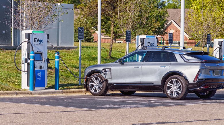 Electric Car Range and Battery Life