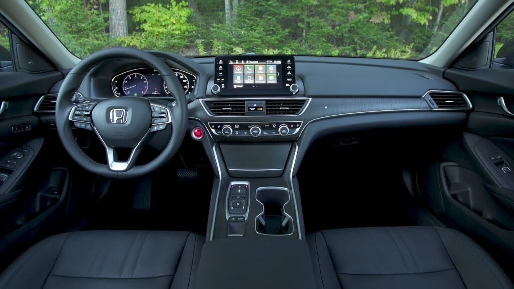 Honda Accord Hybrid Interior and Comfort