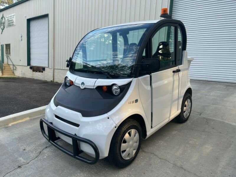 Polaris GEM Charging and Range