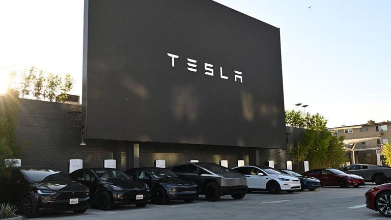 Tesla Long Beach Address and Contact Details