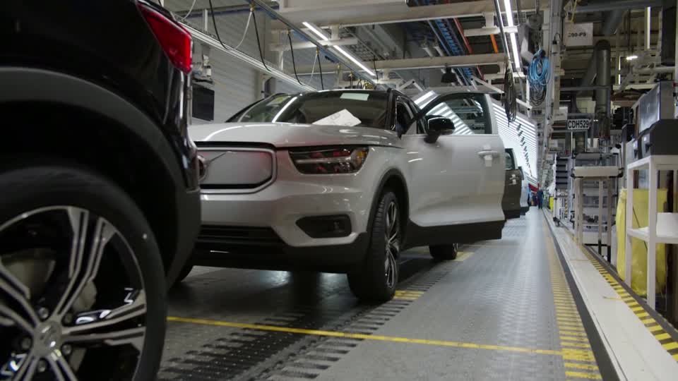 Volvo Electric Vehicle Investment and Market Outlook