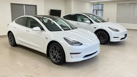 Comparison Between Different Used Electric Car Models