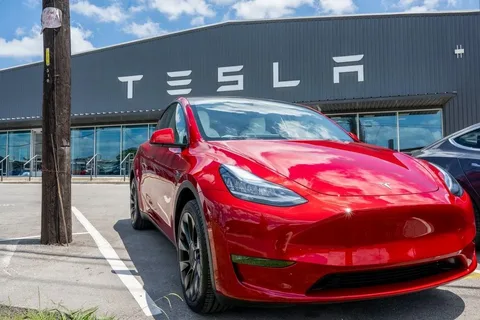 Federal Incentives and Tesla Lease Costs
